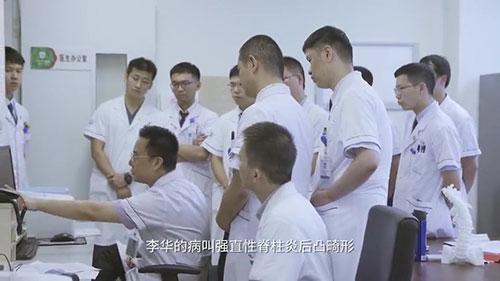 身體被敲斷4次的折疊人出院，打開折疊人生(圖7)