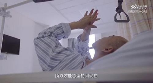 身體被敲斷4次的折疊人出院，打開折疊人生(圖11)