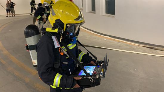消防機(jī)器人、水下航行器…北京應(yīng)急救援新添“機(jī)器戰(zhàn)警”(圖3)